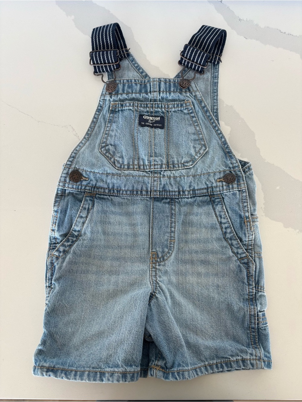 Oshkosh B gosh denim overall shorts 2T